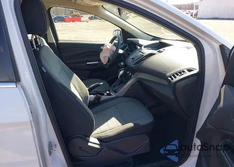 2016 Ford Escape Se from USA, damaged, VIN 1FMCU0G71GUC74391